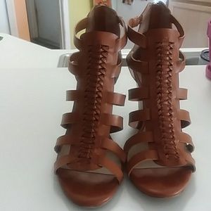 Tan wedges